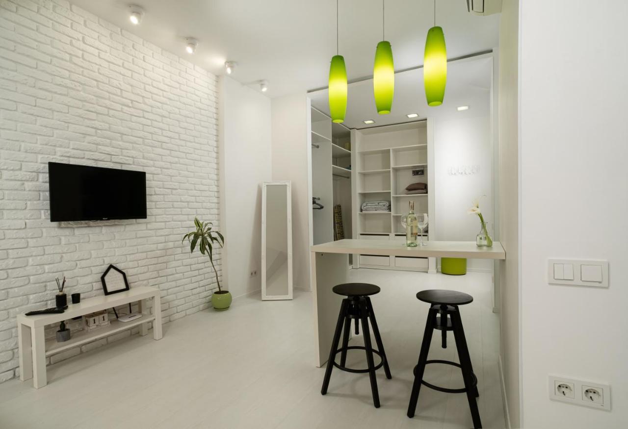 White Attic Apartment Oděsa Exteriér fotografie